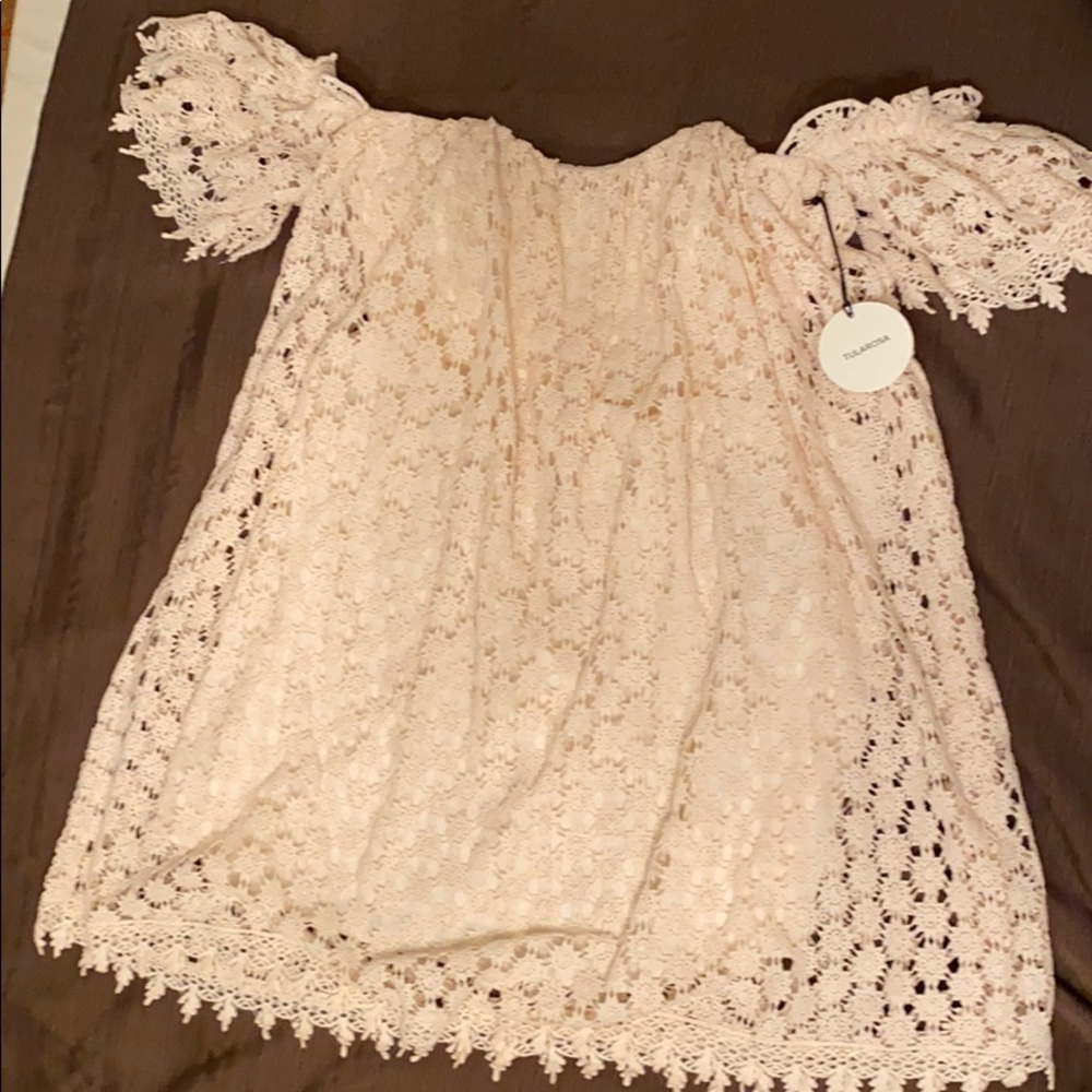 NWT! Tularosa Lace Off the Shoulder dress!